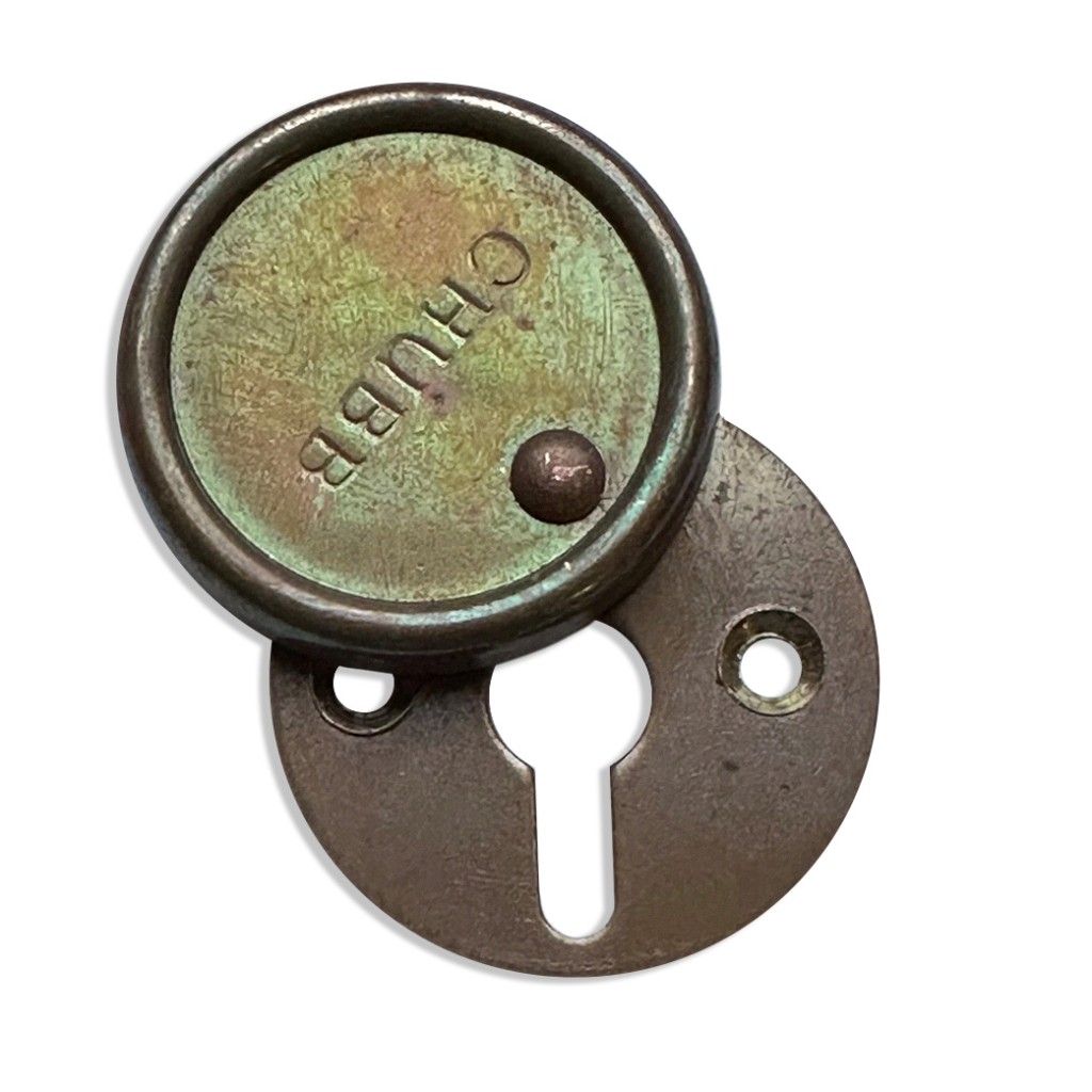 Chubb Covered Round Keyhole Escutcheon