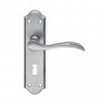 Carlisle Brass Madrid Lever on Plate - Satin Chrome Plate