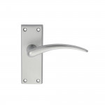 Carlisle Brass Wing Lever on Plate - Satin Chrome Plate