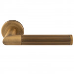 Carlisle Brass Serozzetta Trend Lines Lever on Rose