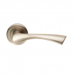 Carlisle Brass Serozzetta Venti Lever on Round Rose