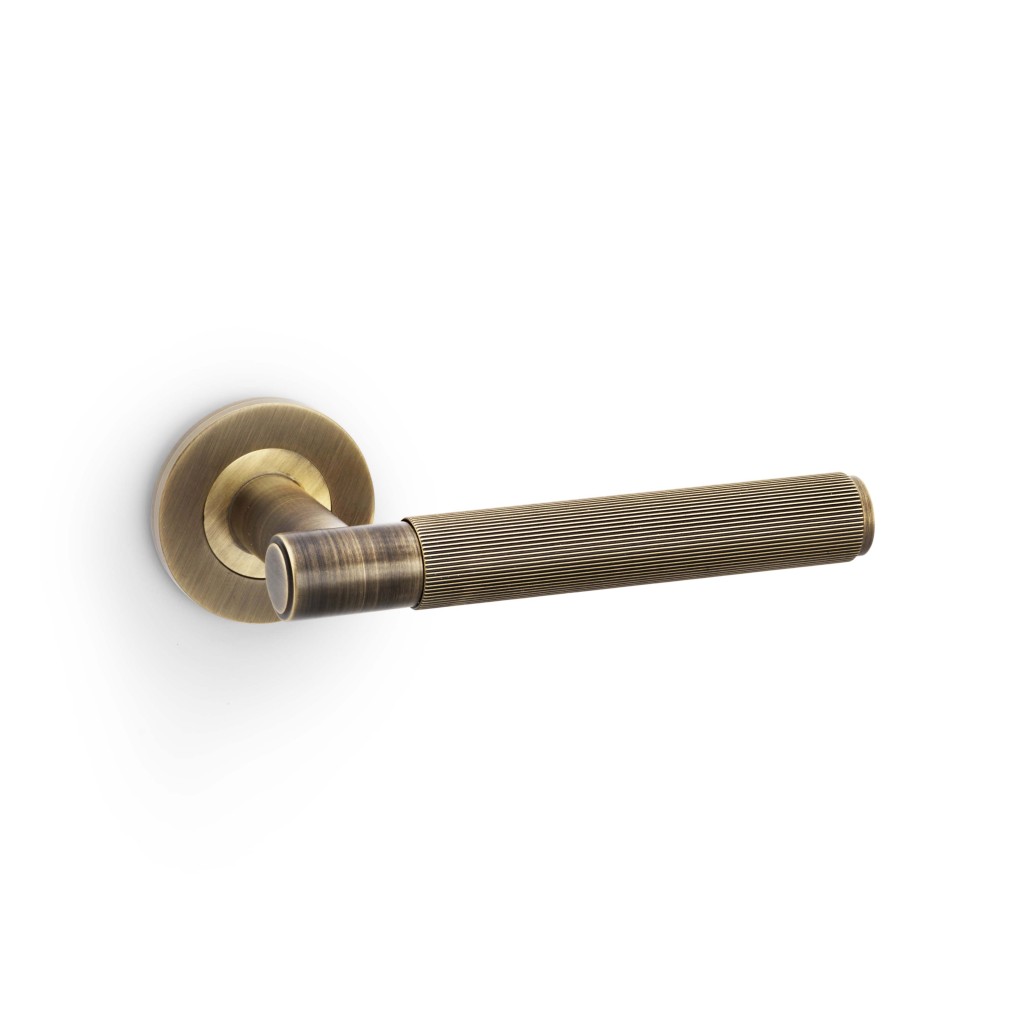 Alexander & Wilks Spitfire Reeded Lever on Round Rose