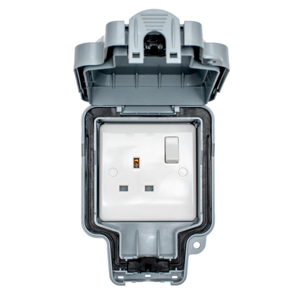 Carlisle Brass Eurolite Utility 1 Gang 13 Amp Weatherproof Outdoor Switched Socket Double Pole IP66