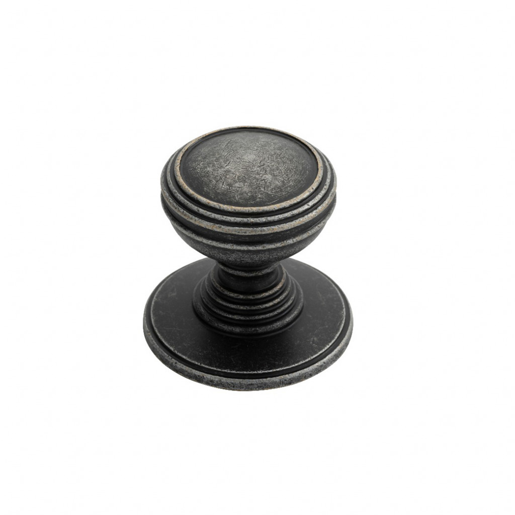 Carlisle Brass Delamain Plain Cupboard Knob 30mm Ø