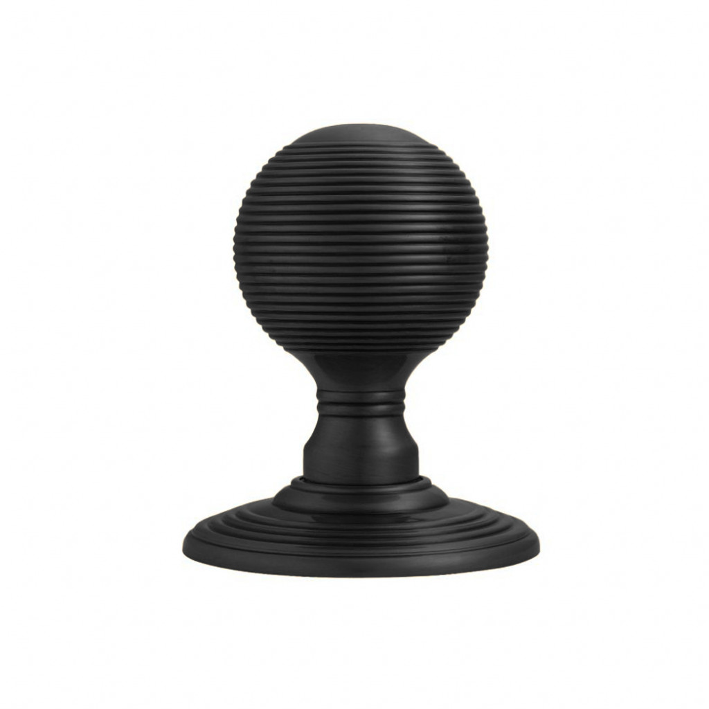 Carlisle Brass Delamain Reeded Knob